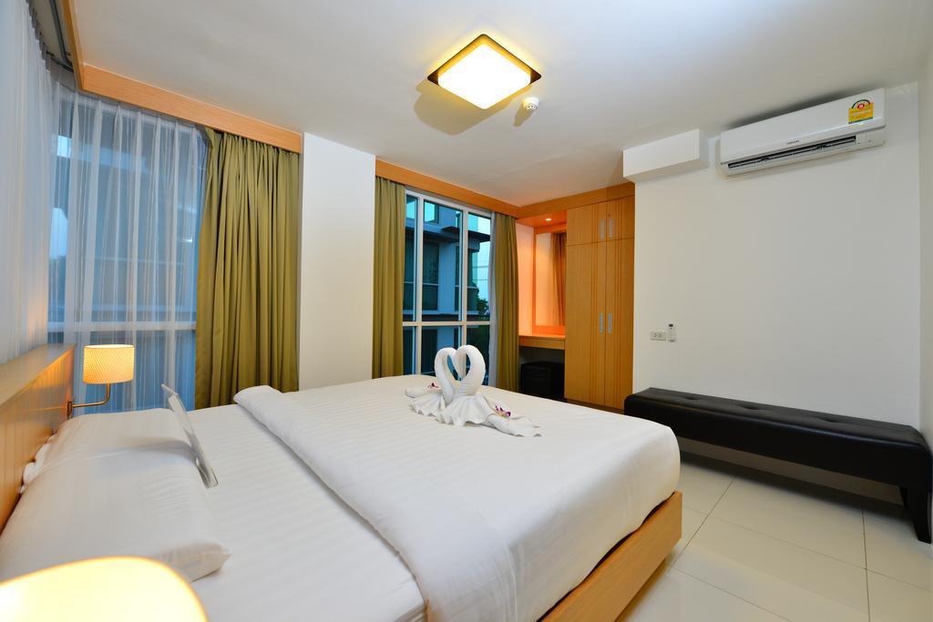 Modern Thai Apartment Phuket
